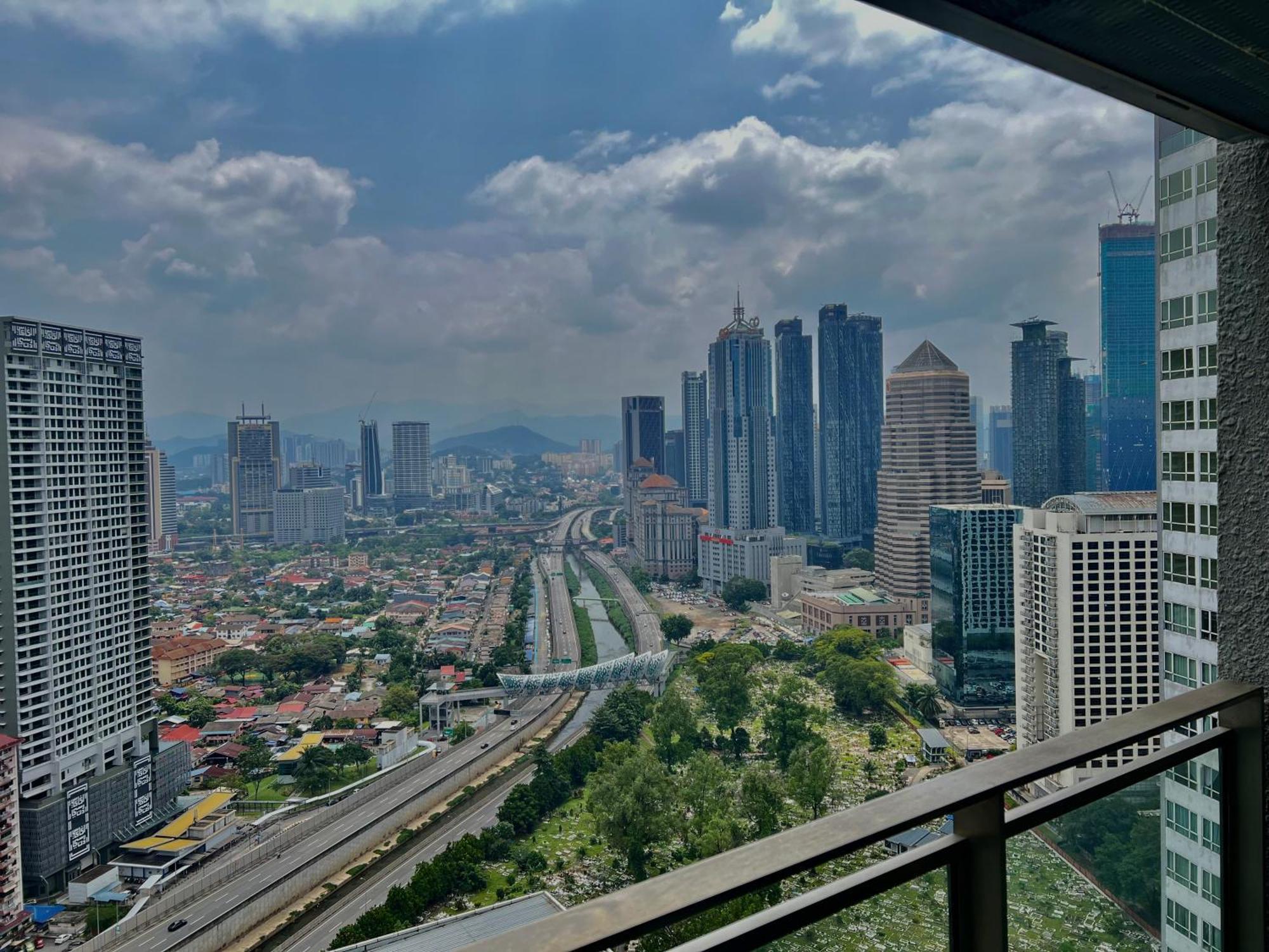 Summer Suites Klcc By Victorians Kuala Lumpur Buitenkant foto